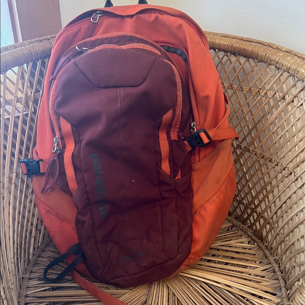 Patagonia Refugio 28L